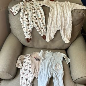 5 pairs of pajamas